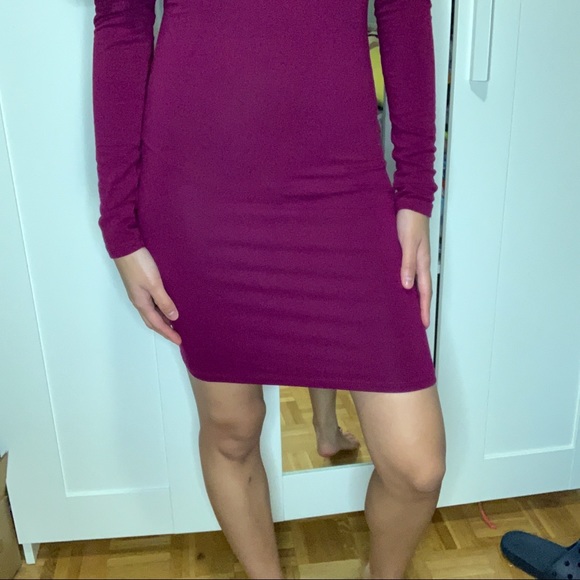 Forever 21 Cut Out Shoulder Ruffle Bodycon Dress - Picture 6 of 15